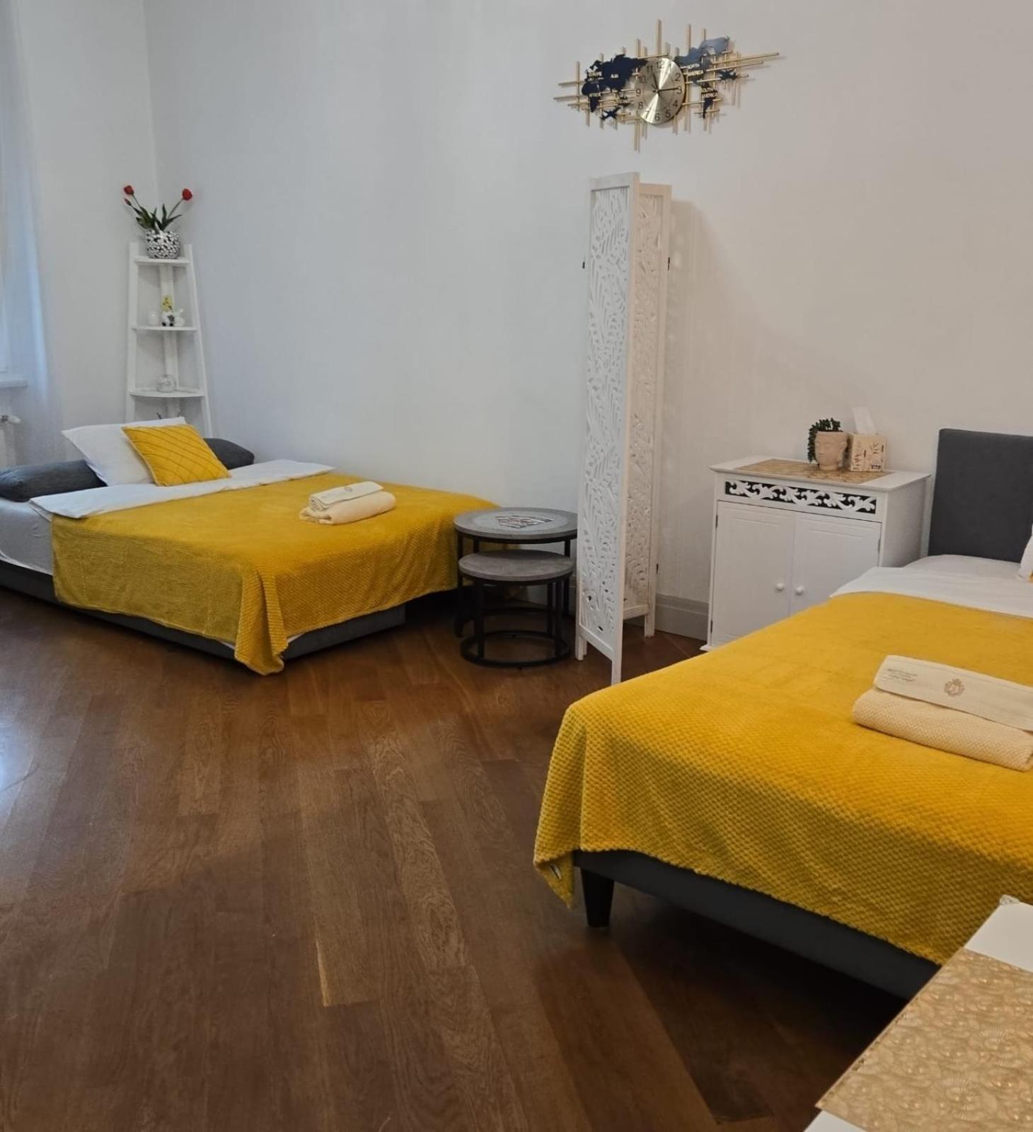 Vip Apart Cracow 크라쿠프 외부 사진